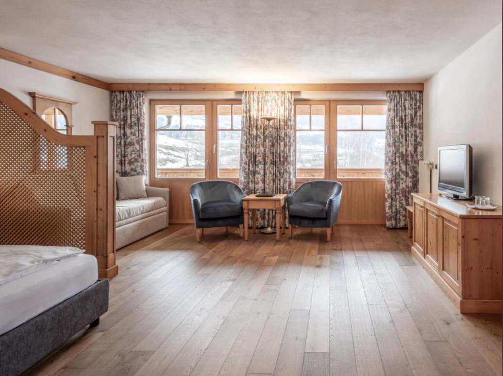 Hotel Bad Waldbrunn Monguelfo-Tesido / Welsberg-Taisten Eksteriør bilde
